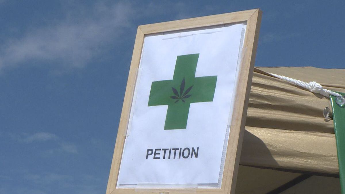 New booth at fair wants to legalize medical marijuana